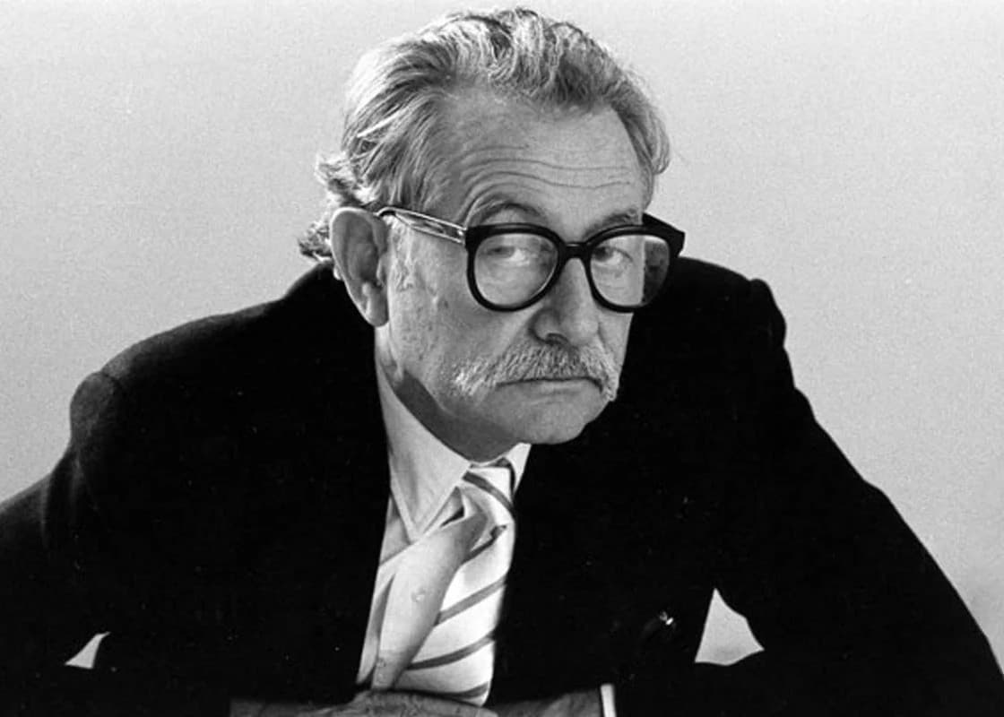 Ettore Sottsass 디자이너 이미지