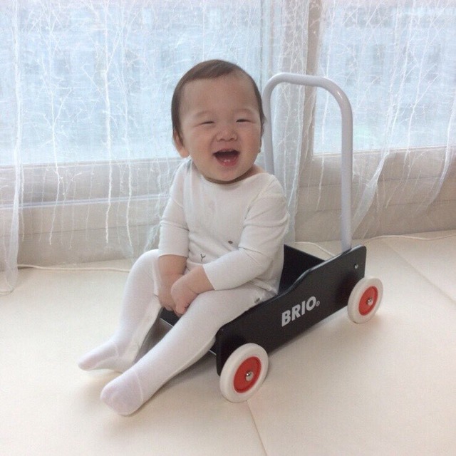 걸음마 보조기 라이프스타일 이미지 3
