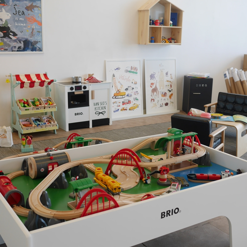 Railway + Play Table Set 라이프스타일 이미지 4
