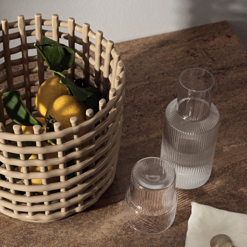 세라믹 바스켓 스몰 Ceramic Basket Small Emerald Green 라이프스타일 이미지 3