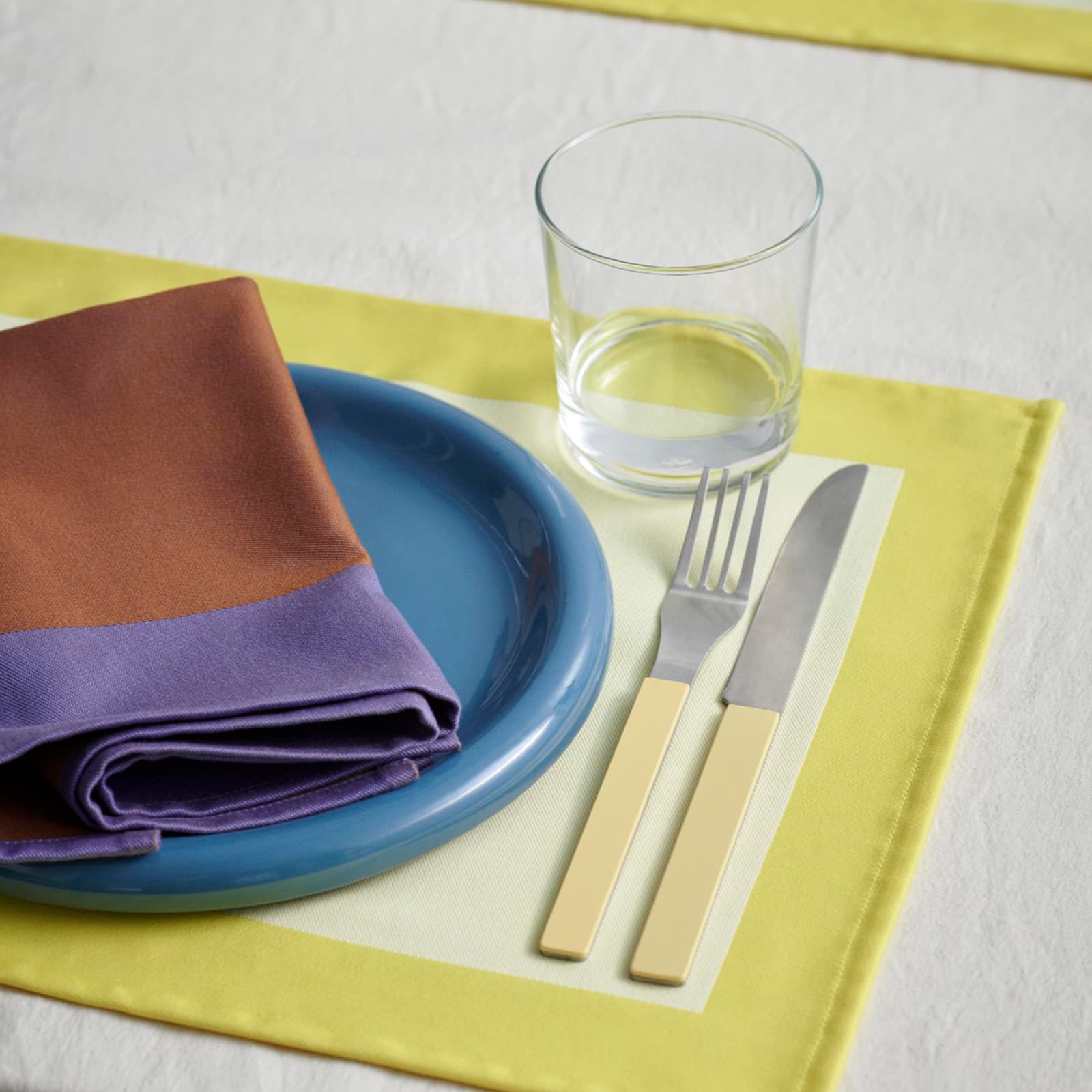 MVS 커트러리 세트 MVS Cutlery(Set of 4) Yellow 라이프스타일 이미지 3